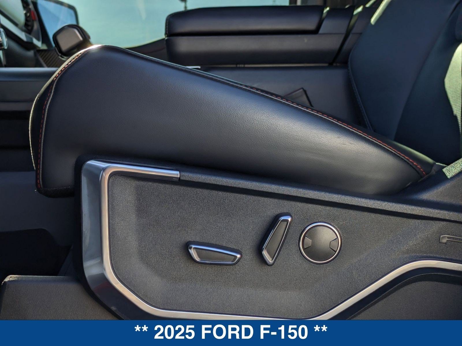 Certified 2025 Ford F150 Raptor image 24