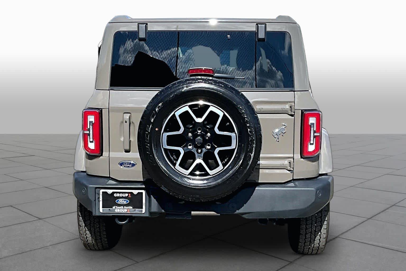 Certified 2025 Ford Bronco Outer Banks AWD/4WD image 5