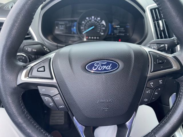 Certified 2024 Ford Edge Titanium image 29