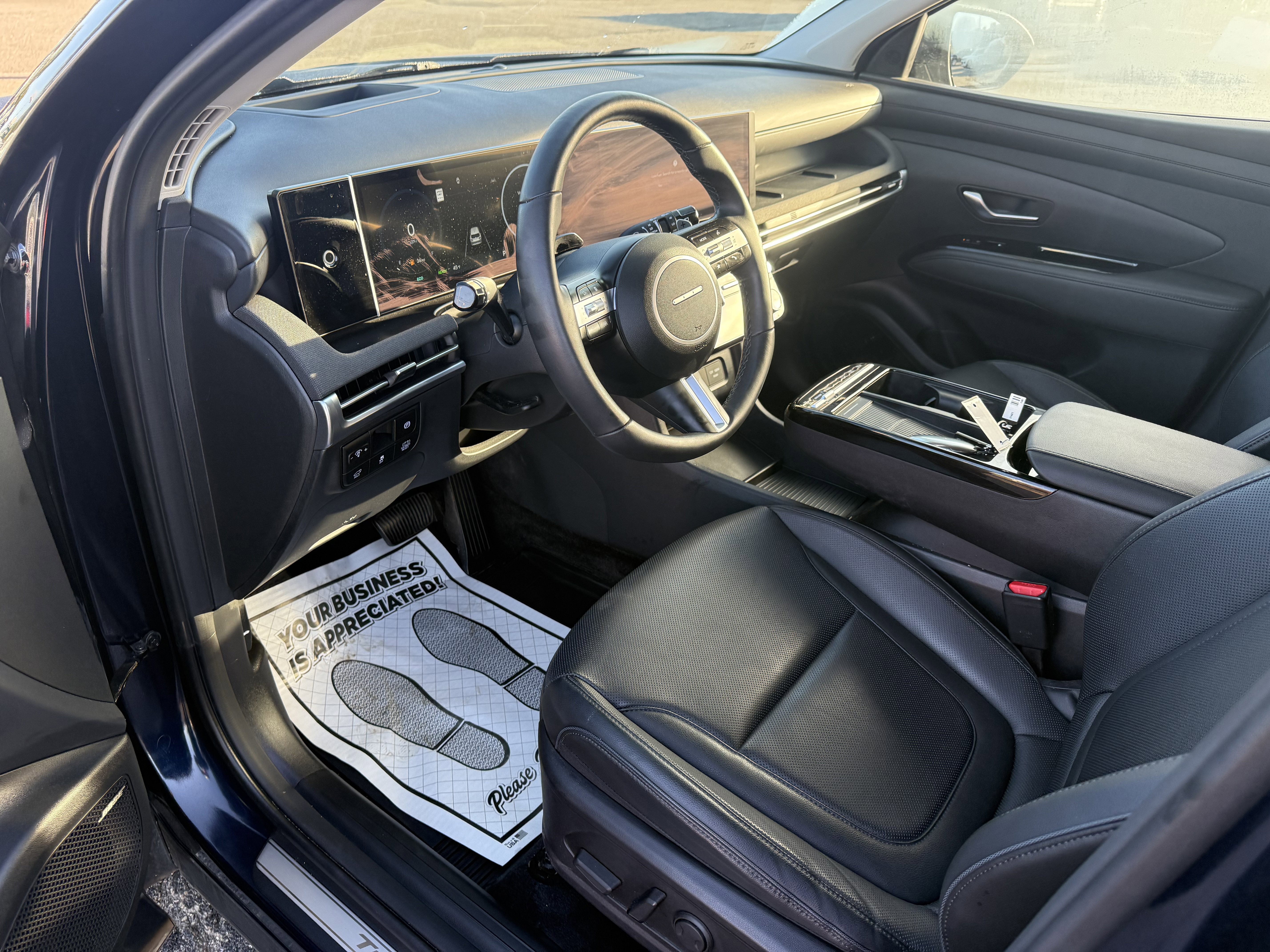 Used 2025 Hyundai Tucson Limited image 7