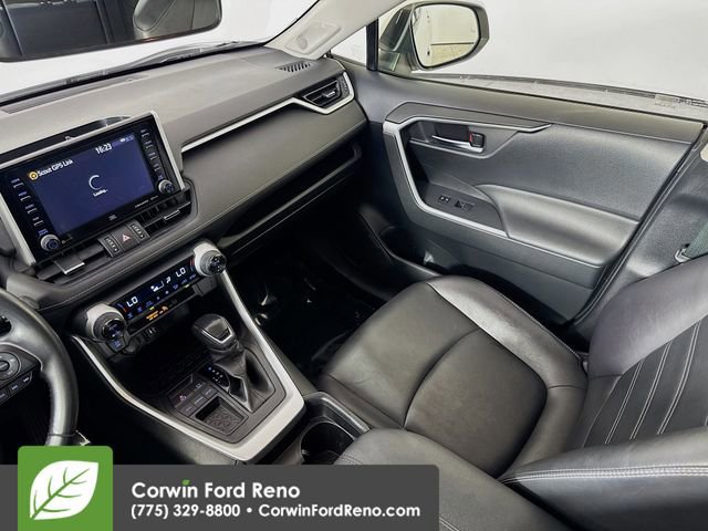 Used 2019 Toyota RAV4 XLE Premium w/ All Weather Liner Package image 22