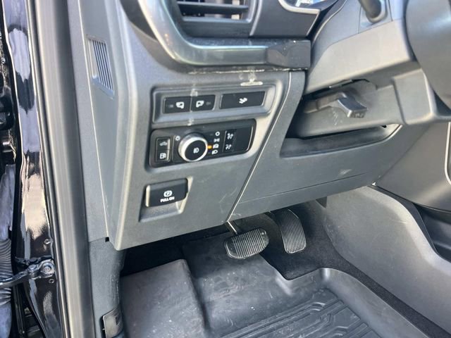 Certified 2023 Ford F150 XLT w/ Equipment Group 302A High image 30