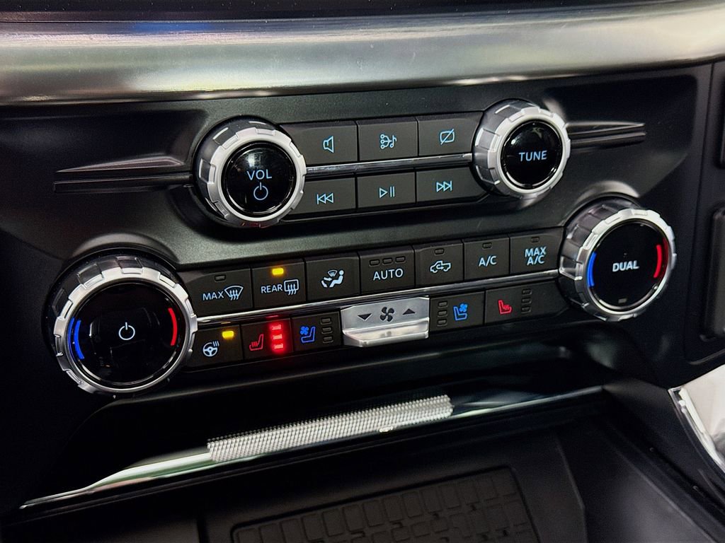 Certified 2023 Ford F150 Lariat w/ Equipment Group 502A High image 16