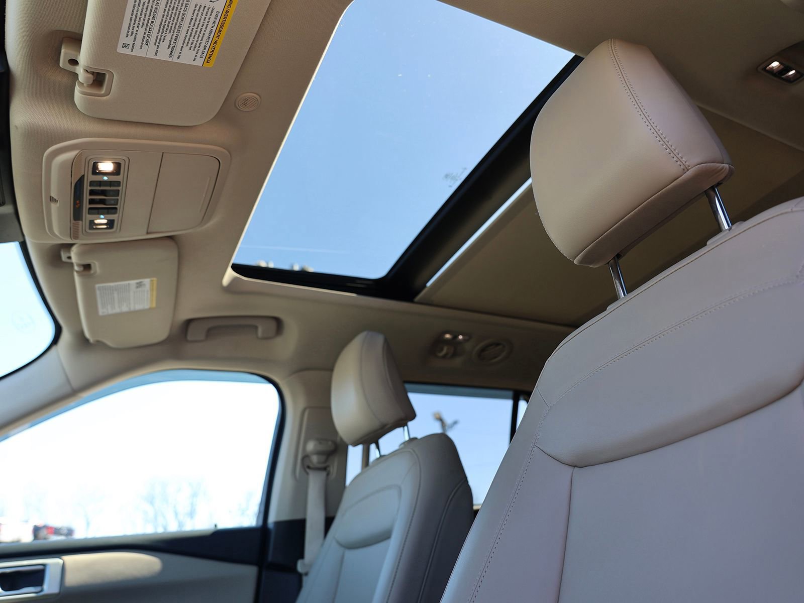 Certified 2023 Ford Explorer XLT w/ Equipment Group 202A image 24