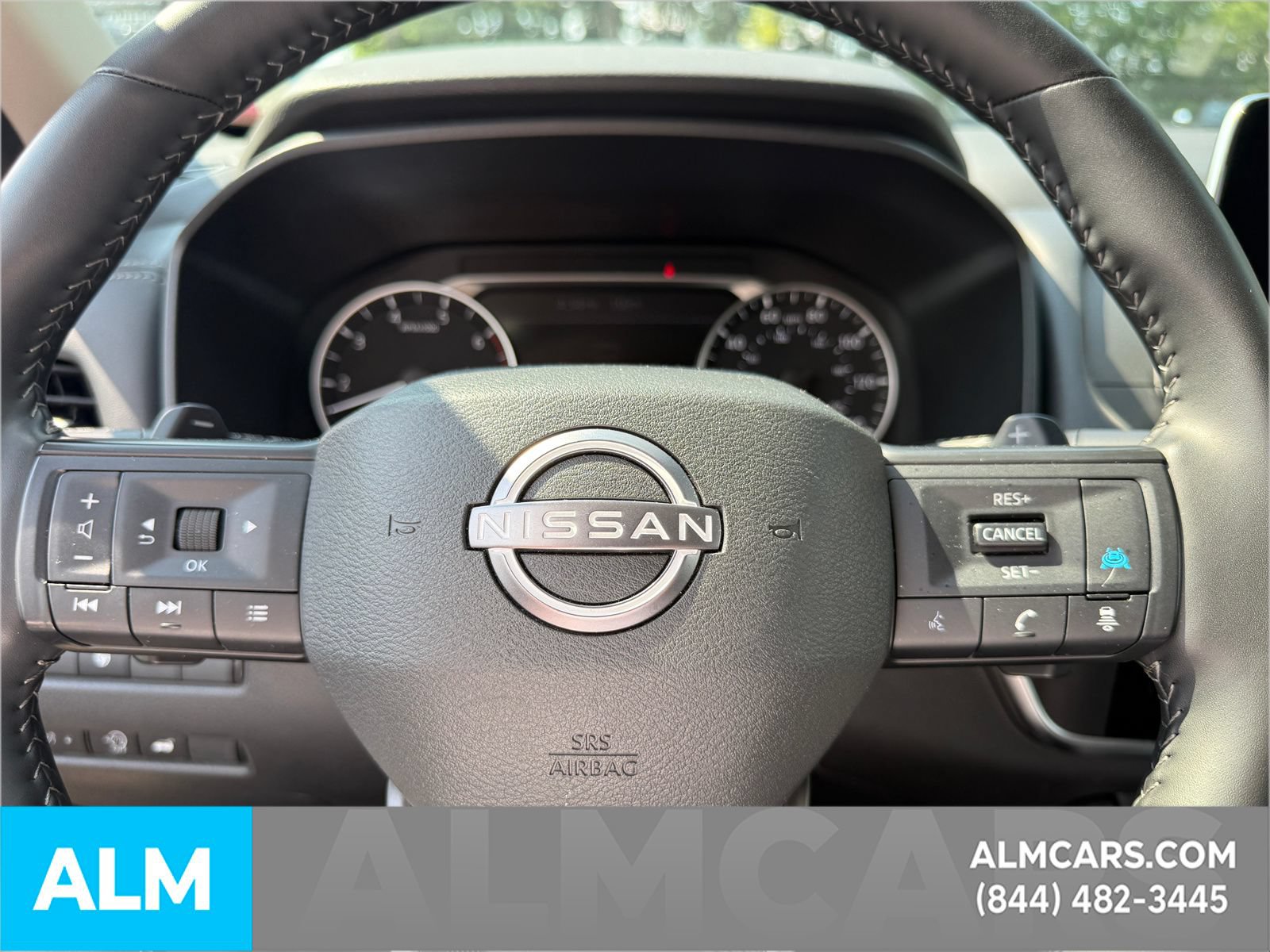 Used 2025 Nissan Rogue SV FWD image 22