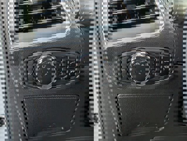 Certified 2023 Ford Edge SEL w/ Convenience Package image 21