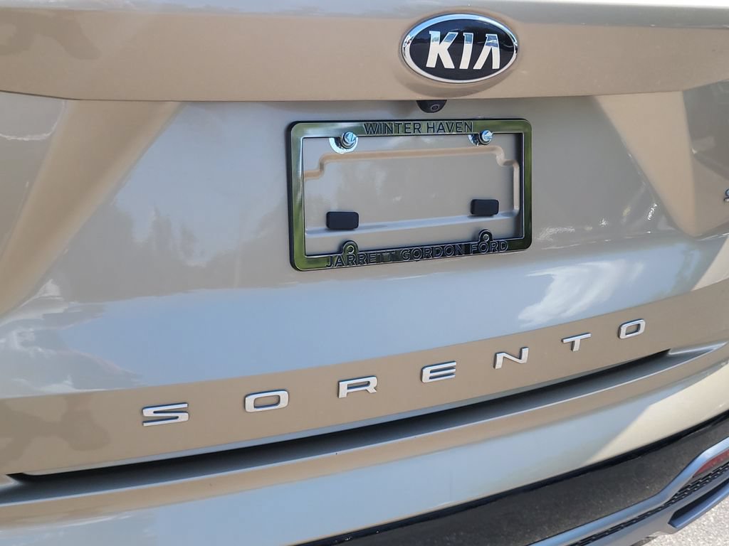 Used 2021 Kia Sorento S FWD image 6
