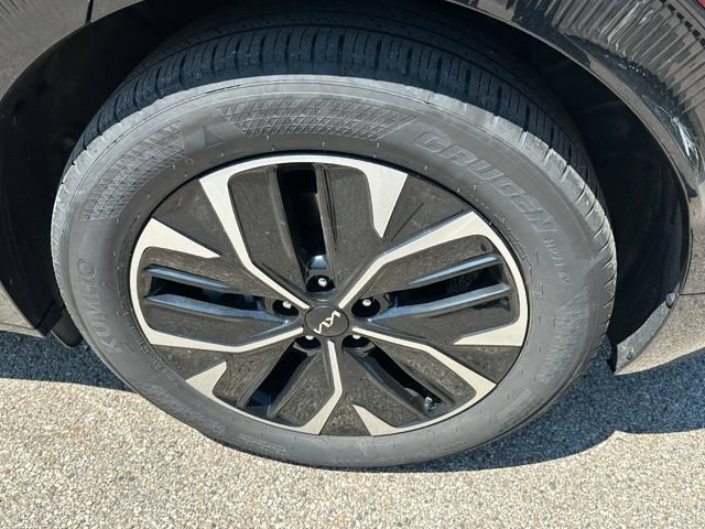 Used 2024 Kia EV6 Wind AWD/4WD image 7