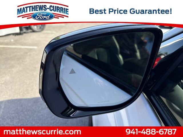 Used 2023 Jeep Grand Cherokee L Overland AWD/4WD image 8
