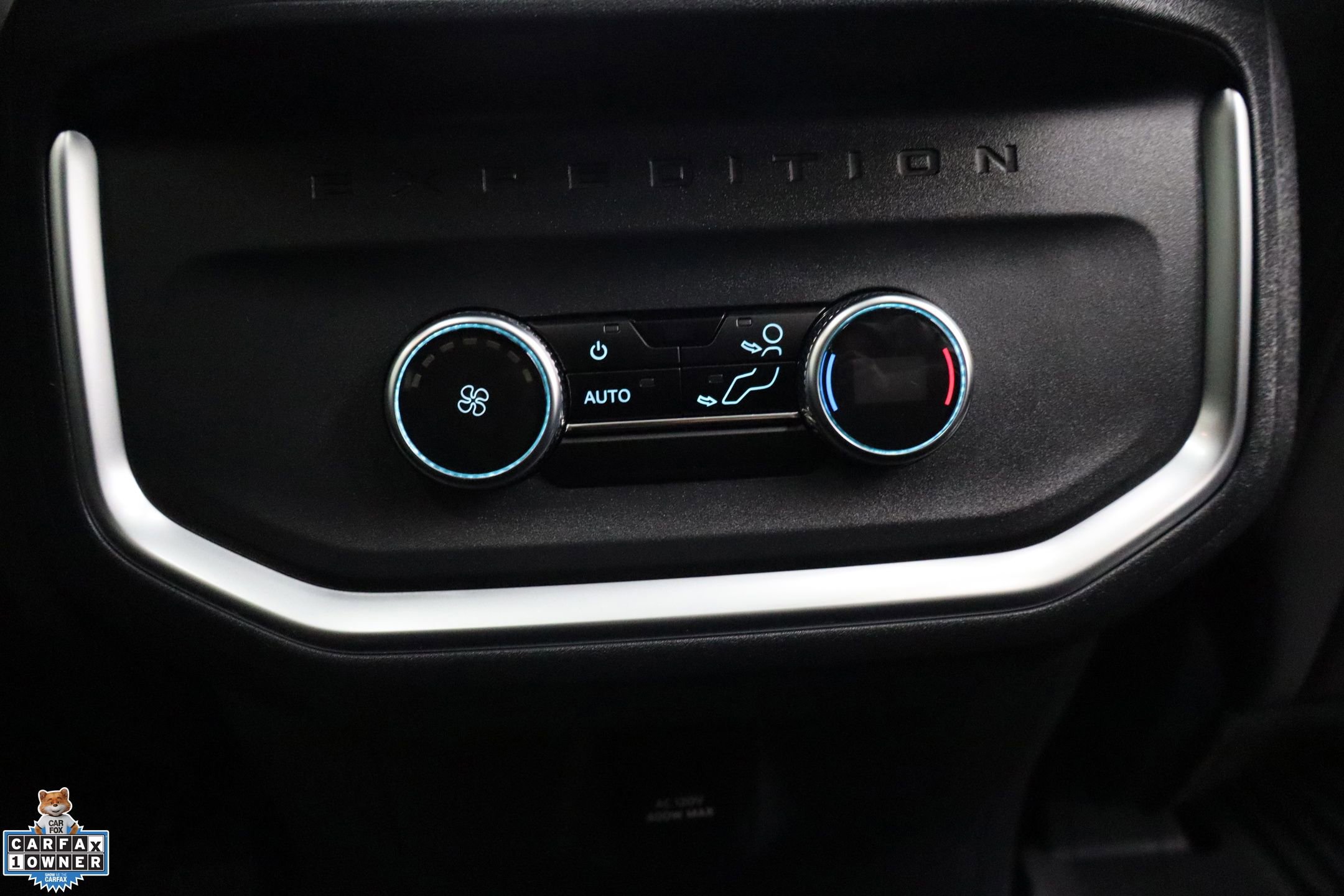 Certified 2025 Ford Expedition Active image 32