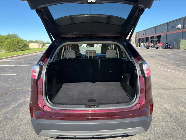 Certified 2023 Ford Edge SEL w/ Convenience Package AWD/4WD image 5
