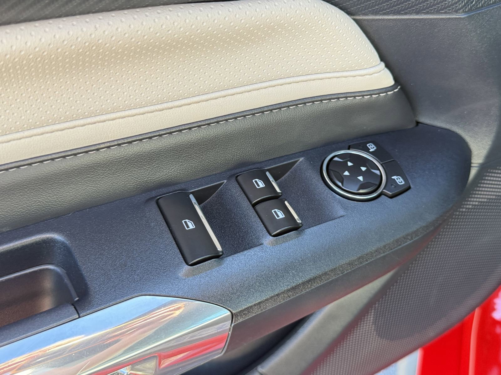 Certified 2024 Ford Mustang Premium RWD image 18
