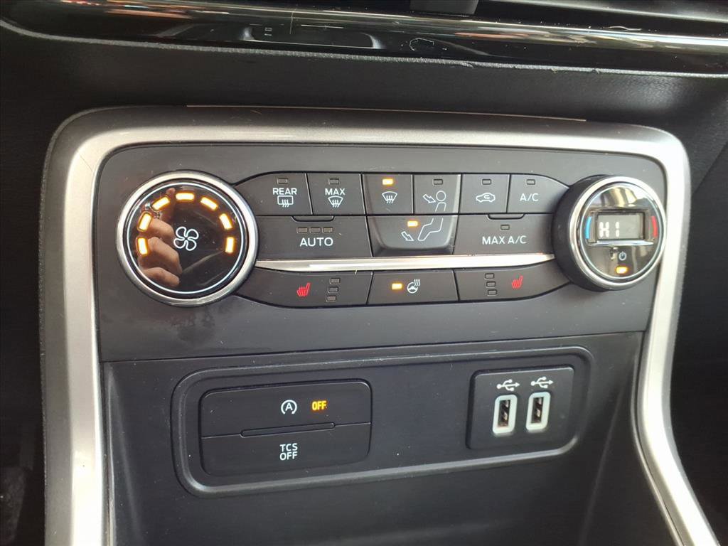 Certified 2018 Ford EcoSport Titanium w/ Titanium Cold Weather Package image 16