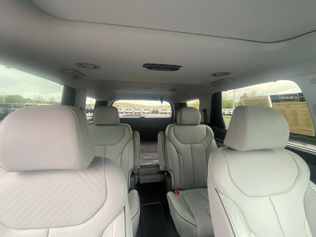 Used 2025 Hyundai Palisade SEL image 30