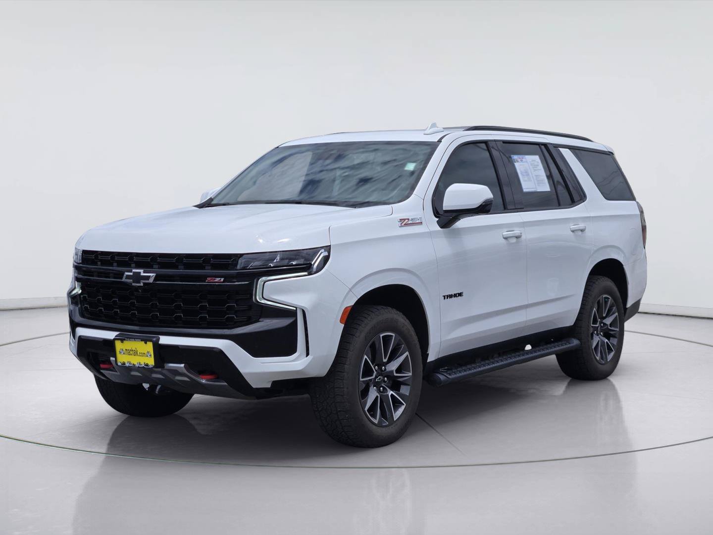 Used 2023 Chevrolet Tahoe Z71 w/ Luxury Package AWD/4WD image 12