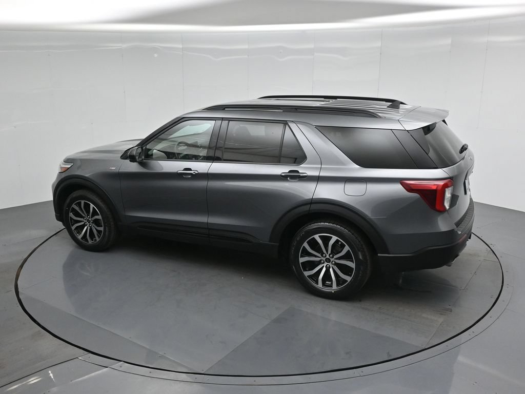 Certified 2022 Ford Explorer ST-Line w/ Class IV Trailer Tow Package AWD/4WD image 40
