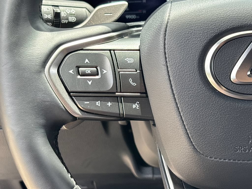 Used 2025 Lexus GX 550 w/ Accessory Package (Z1) AWD/4WD image 18