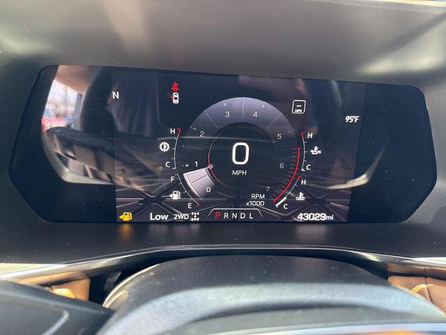 Used 2023 GMC Canyon AT4 w/ AT4 Premium Package AWD/4WD image 12