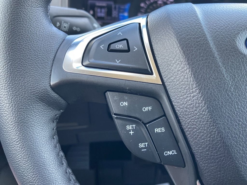 Certified 2024 Ford Edge Titanium AWD/4WD image 30
