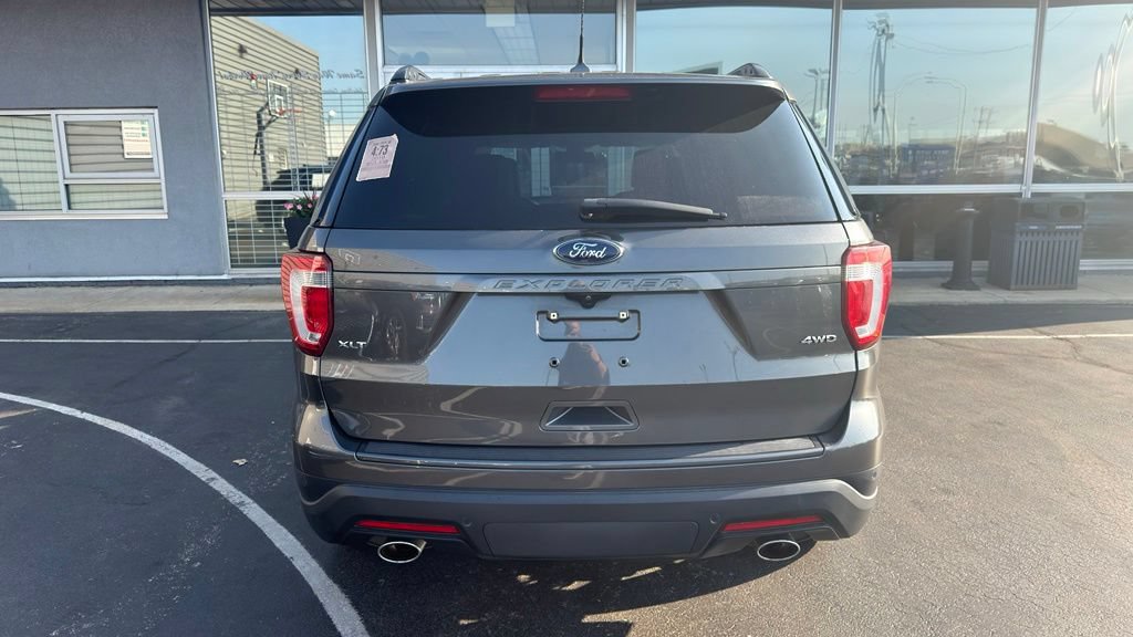 Certified 2019 Ford Explorer XLT w/ Equipment Group 202A AWD/4WD image 6