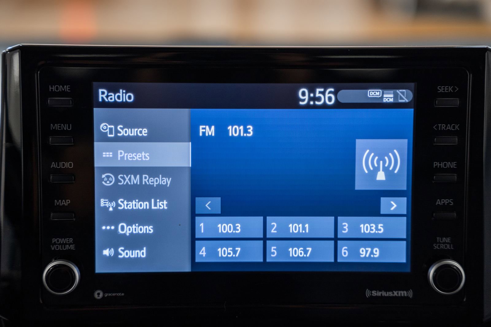 Used 2022 Toyota Corolla LE image 23