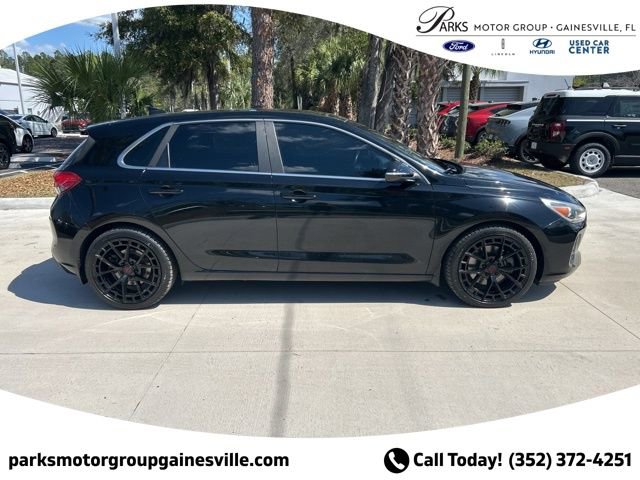 Used 2018 Hyundai Elantra GT Sport w/ Sport Tech Package 04 FWD image 3