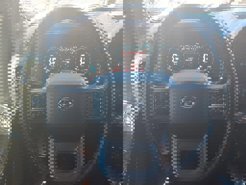 Certified 2023 Ford F150 Lariat w/ Equipment Group 502A High image 20