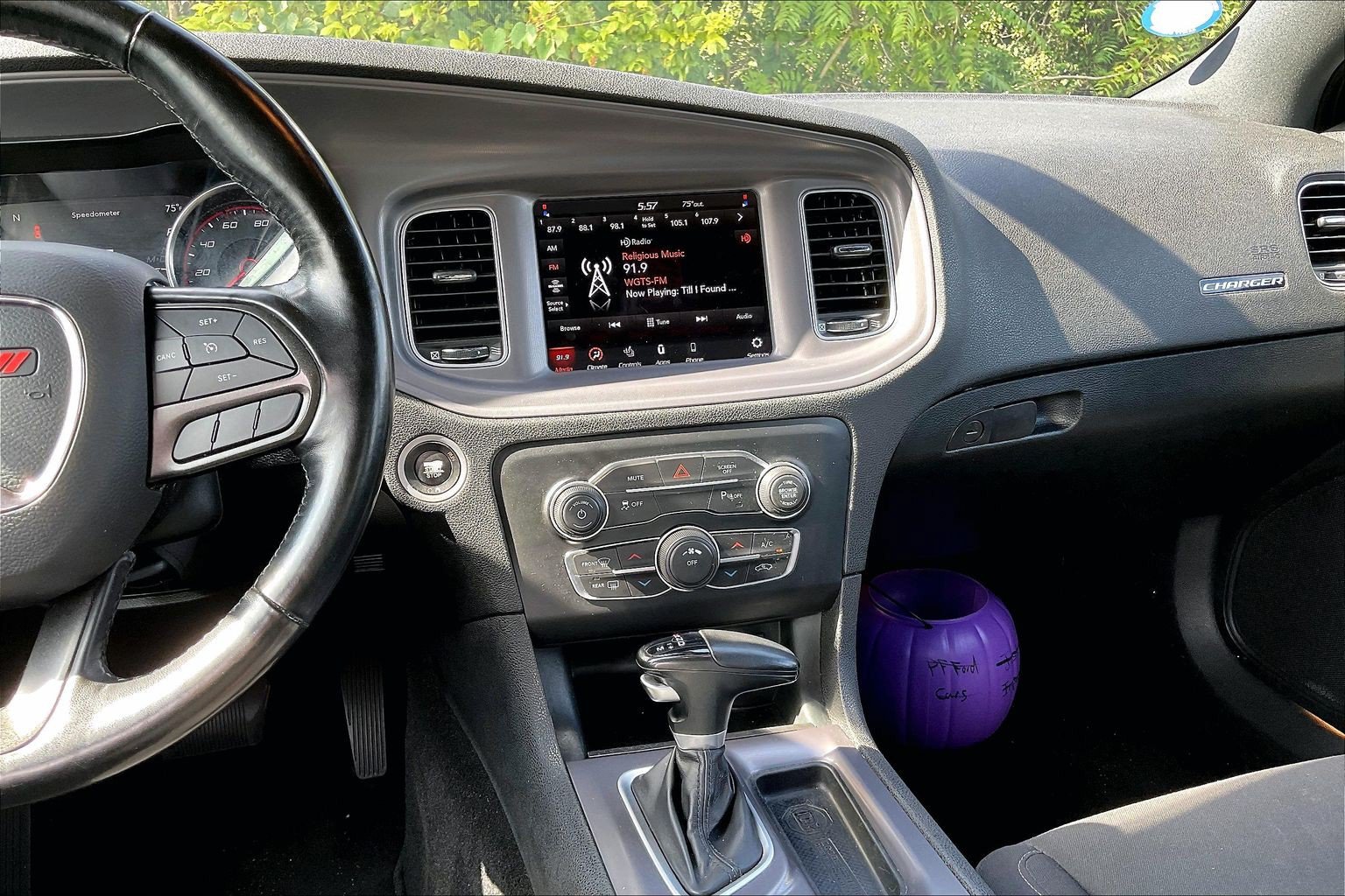 Used 2023 Dodge Charger SXT w/ Cold Weather Package RWD image 6