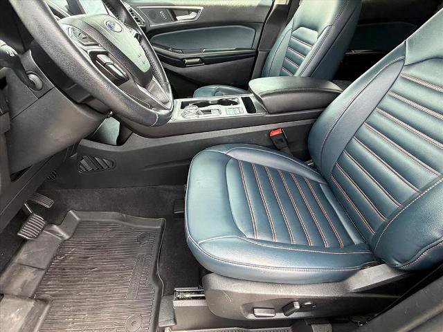 Certified 2024 Ford Edge SEL w/ Sport Appearance Package AWD/4WD image 13