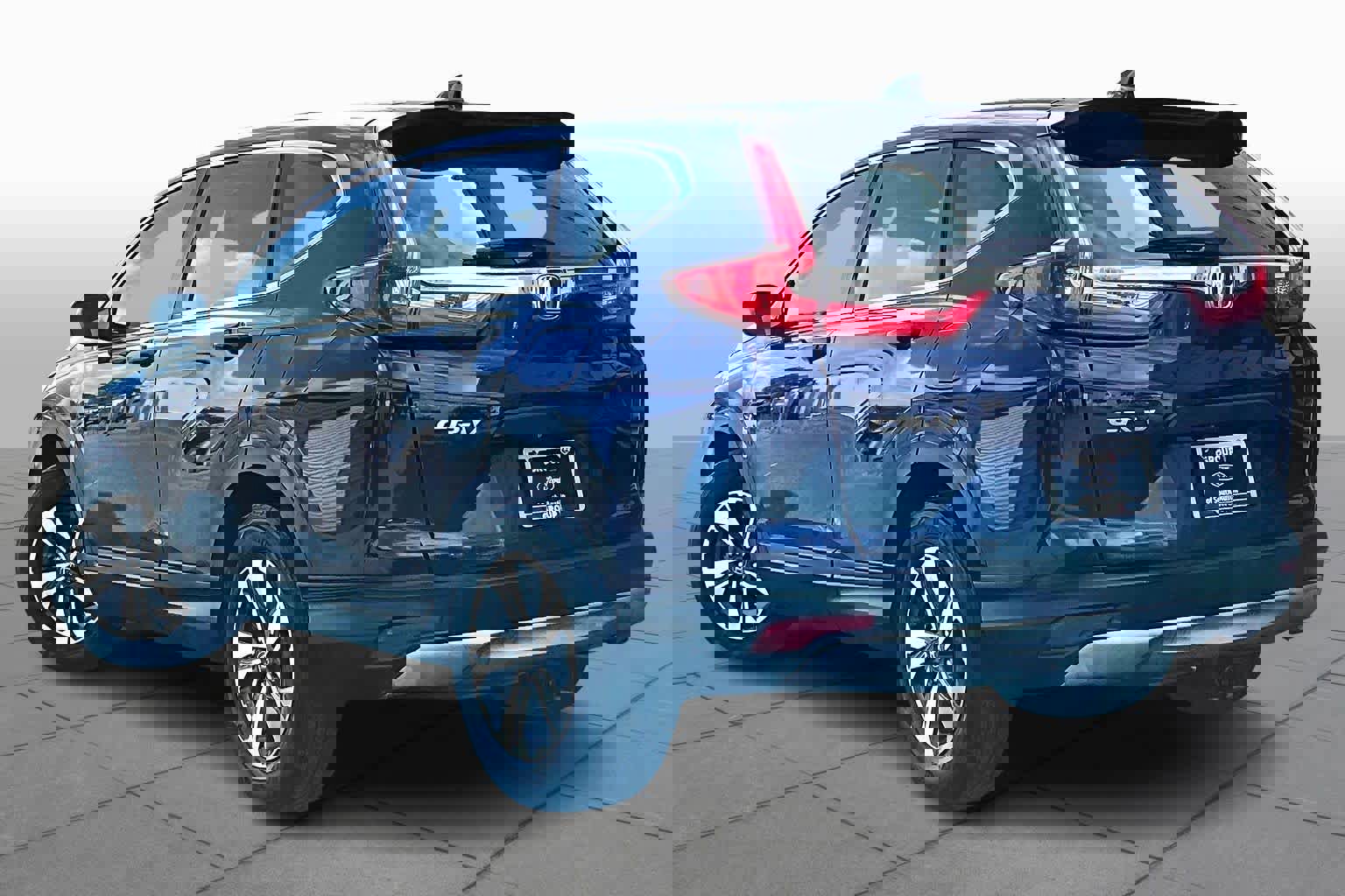 Used 2018 Honda CR-V LX image 4