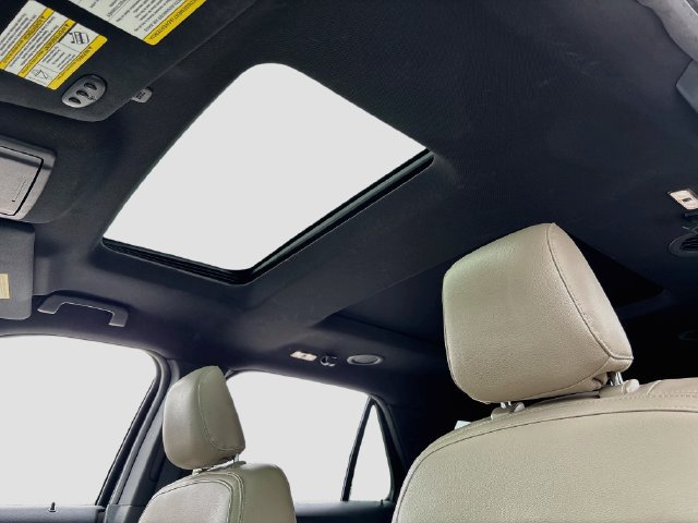Certified 2019 Ford Explorer Limited w/ Class III Trailer Tow Package FWD image 22