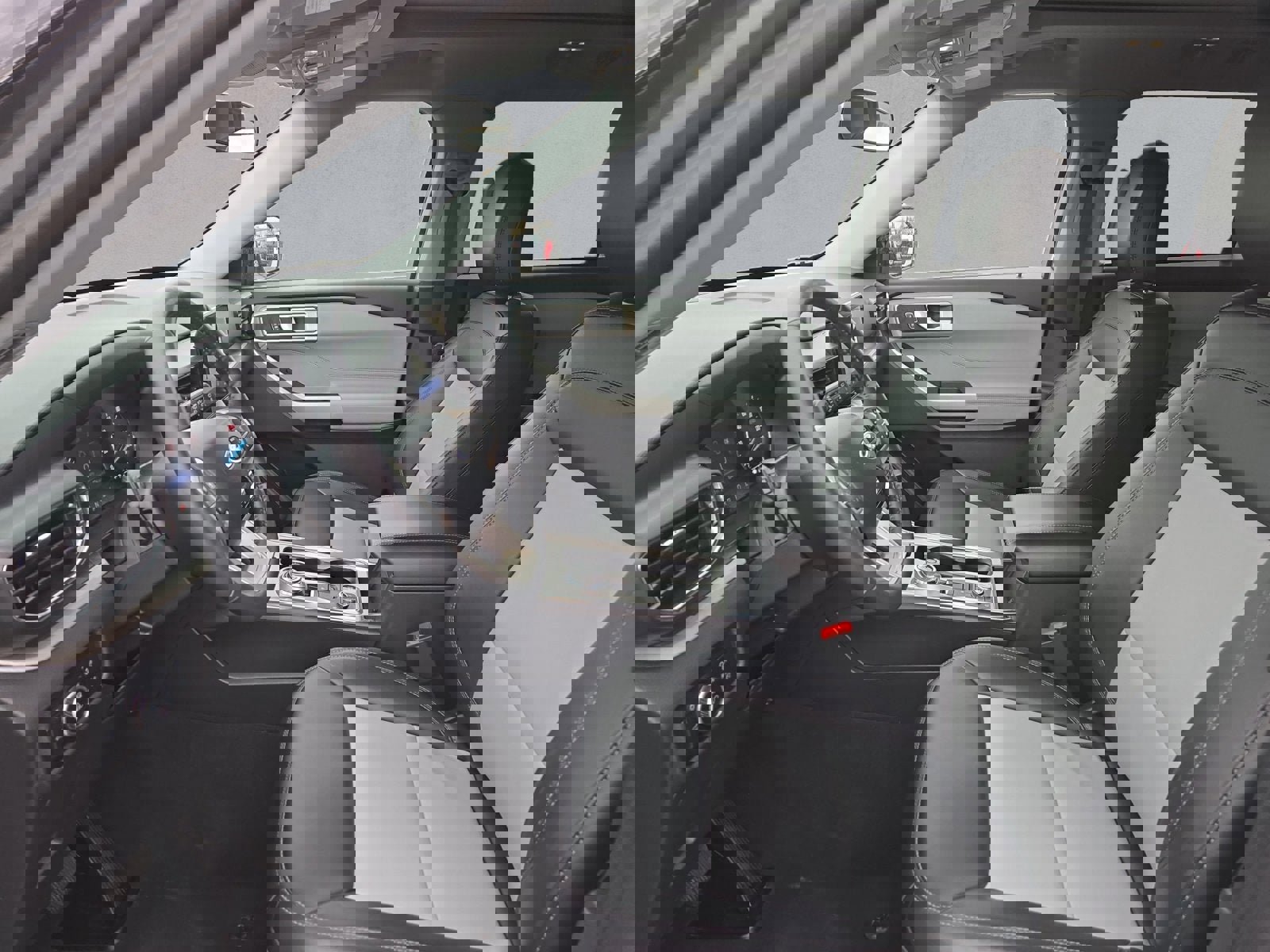 Certified 2023 Ford Explorer XLT w/ Equipment Group 202A image 11