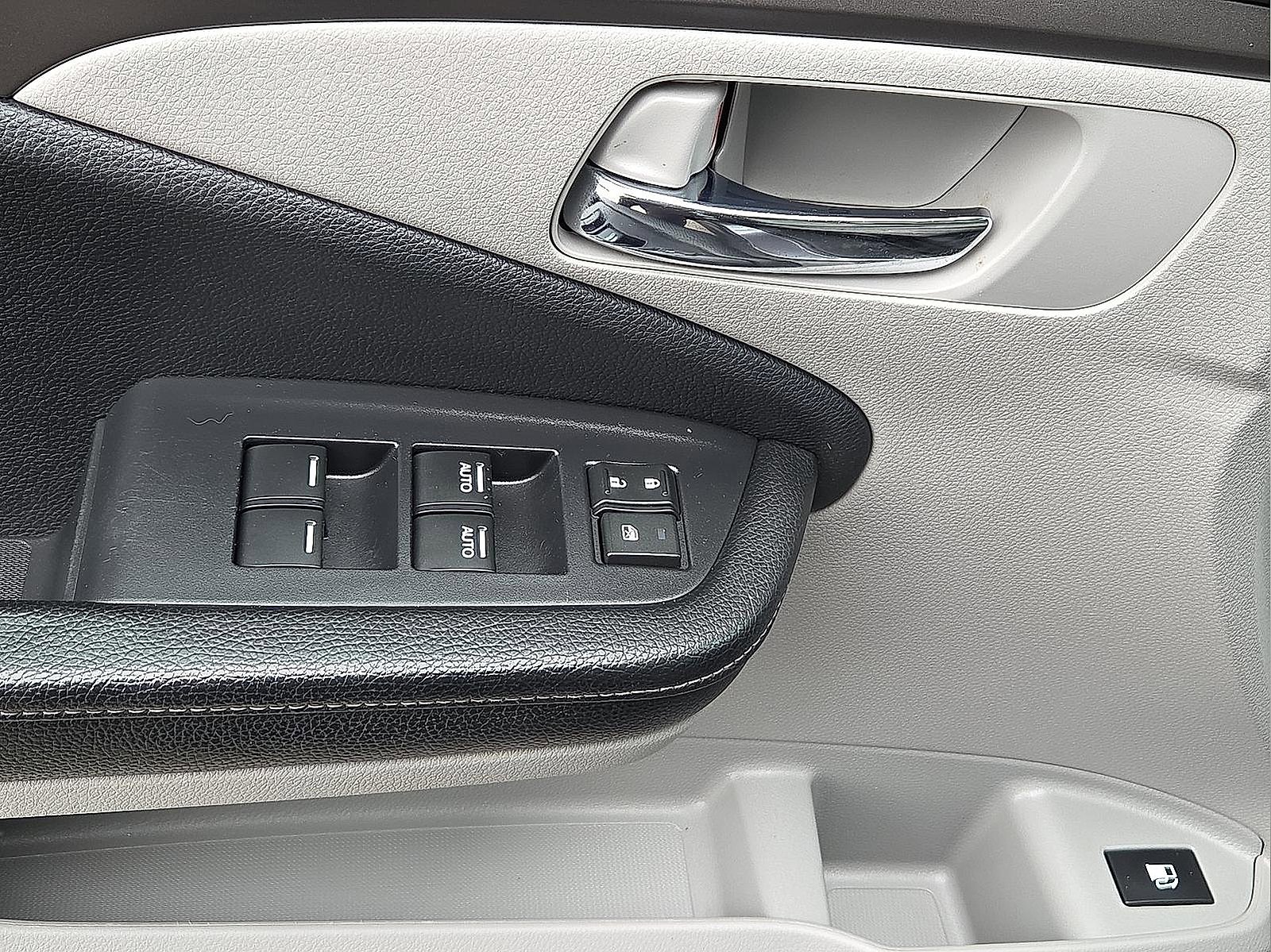 Used 2019 Honda Ridgeline RTL image 13