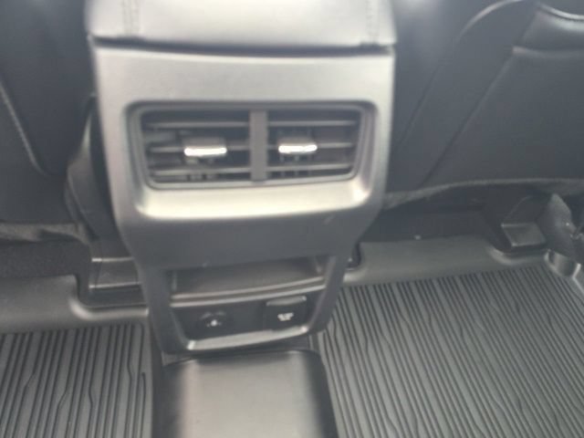 Certified 2023 Ford Edge SEL w/ Convenience Package AWD/4WD image 16