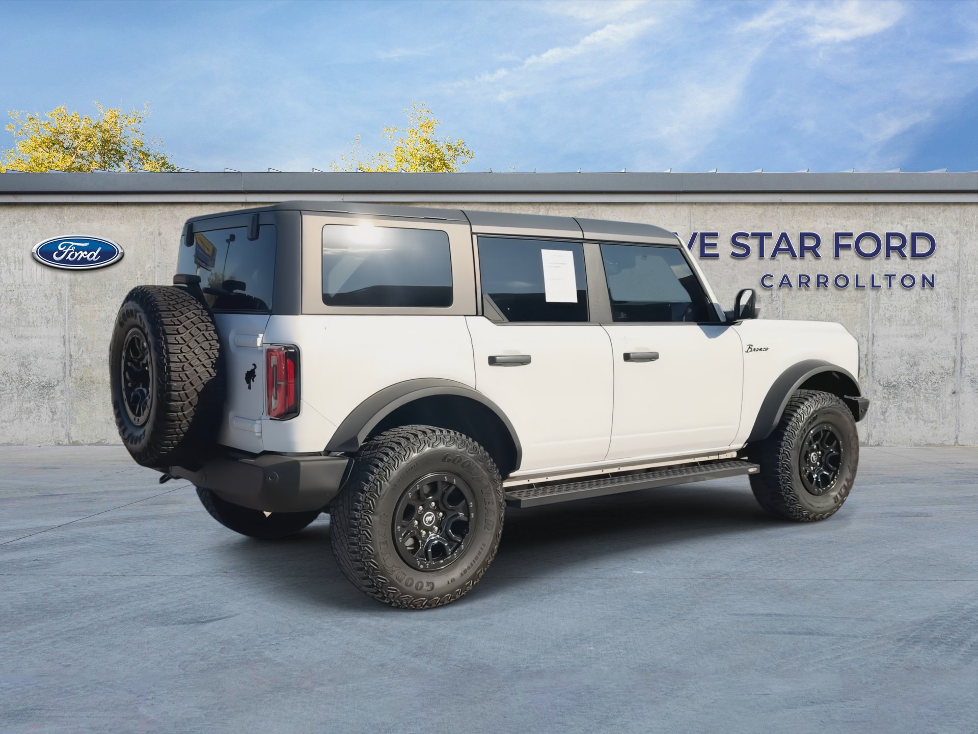 Certified 2023 Ford Bronco Wildtrak AWD/4WD image 8
