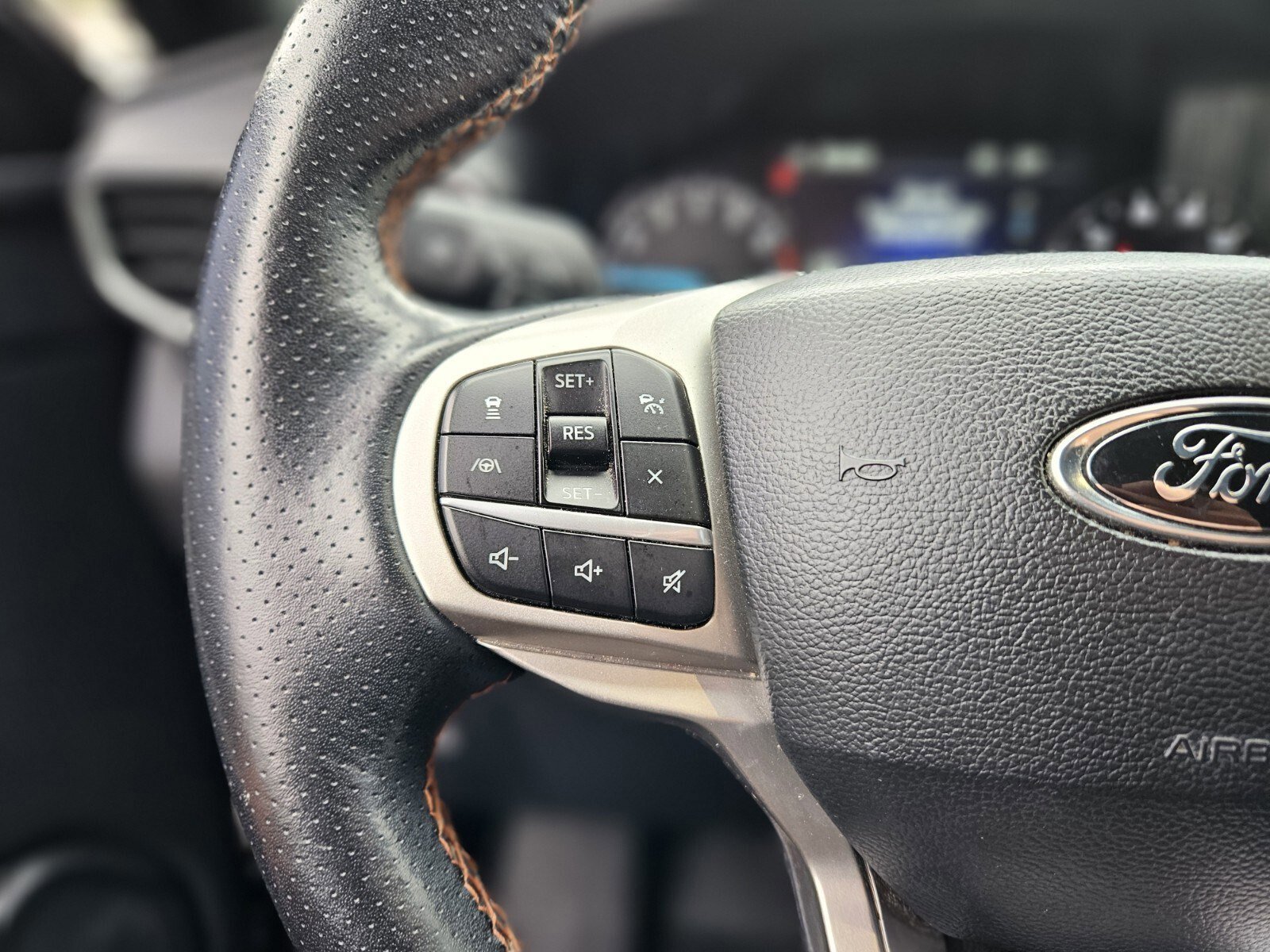 Certified 2022 Ford Explorer Timberline image 28