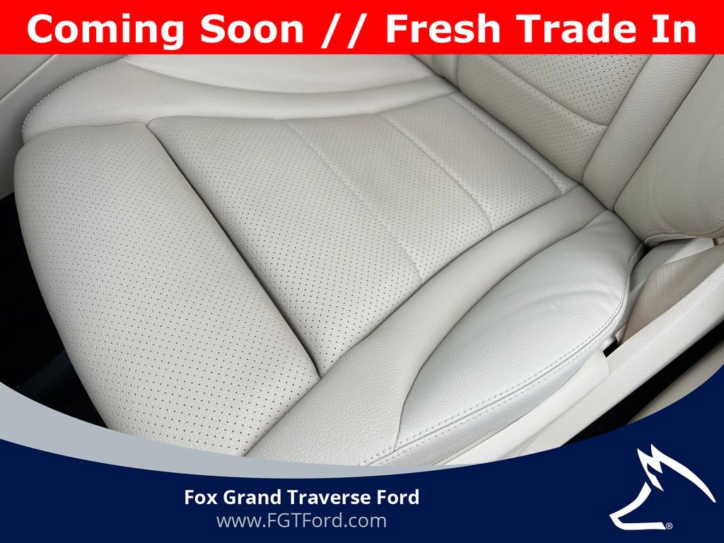 Used 2022 Mercedes-Benz GLC 300 4MATIC image 11