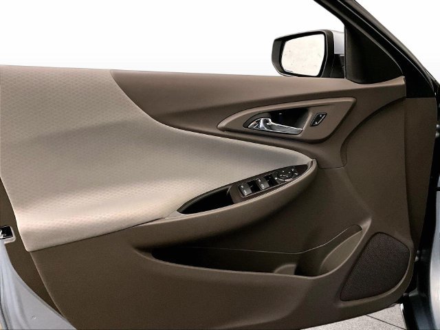 Used 2018 Chevrolet Malibu LT FWD image 22