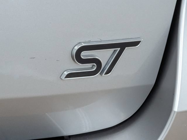 Certified 2022 Ford Explorer ST w/ Equipment Group 401A AWD/4WD image 10