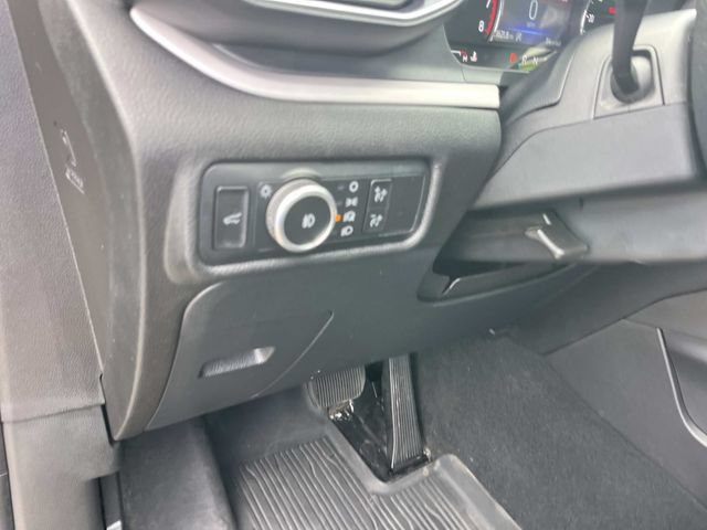 Certified 2024 Ford Explorer XLT w/ Equipment Group 202A AWD/4WD image 36