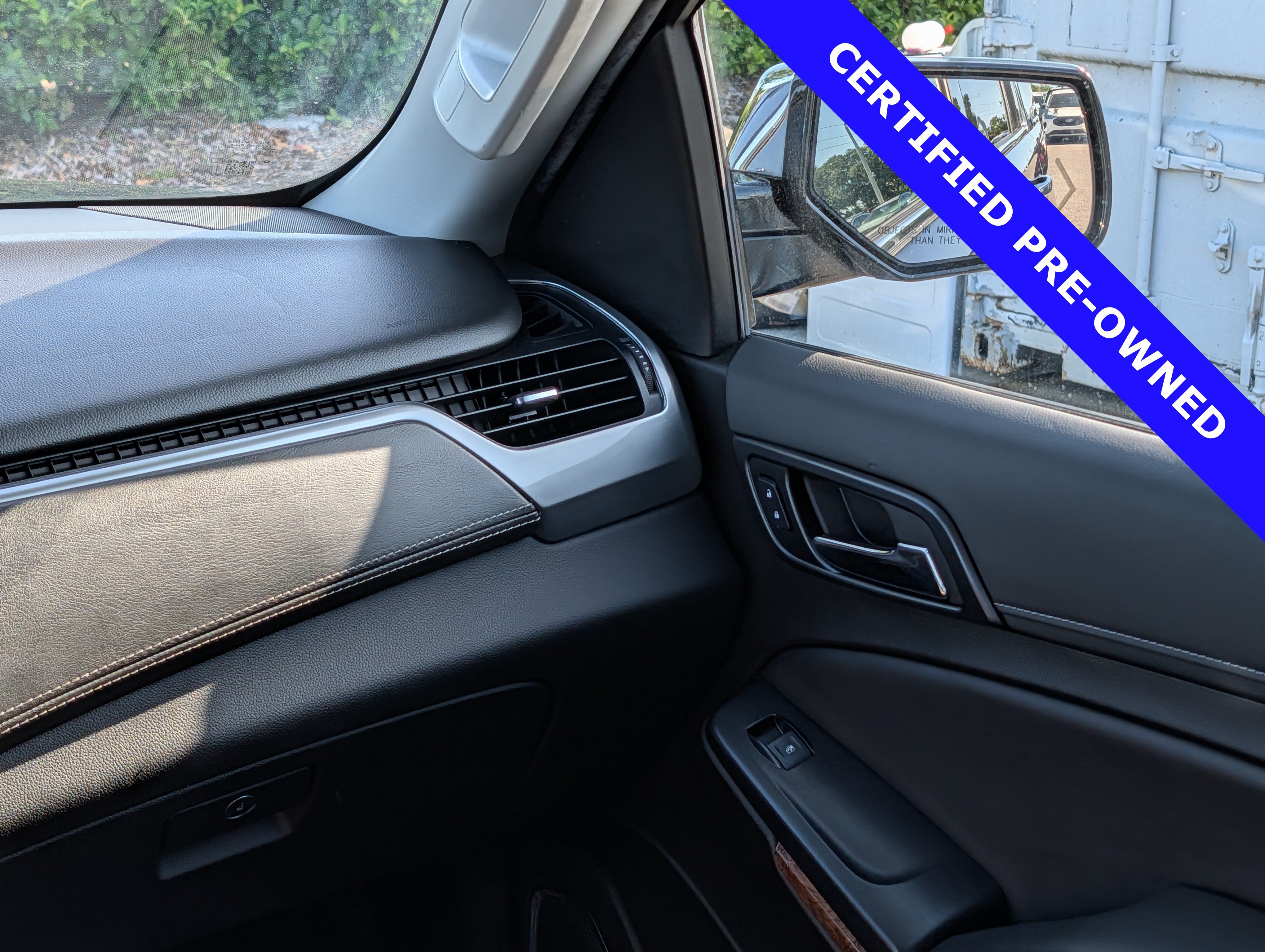 Used 2020 Chevrolet Tahoe Premier w/ Max Trailering Package AWD/4WD image 18