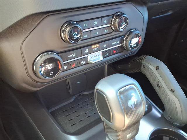 Certified 2024 Ford Bronco Raptor w/ Interior Carbon Fiber Pack 6 AWD/4WD image 17