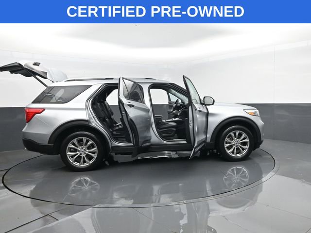 Certified 2023 Ford Explorer Limited w/ Equipment Group 301A AWD/4WD image 32