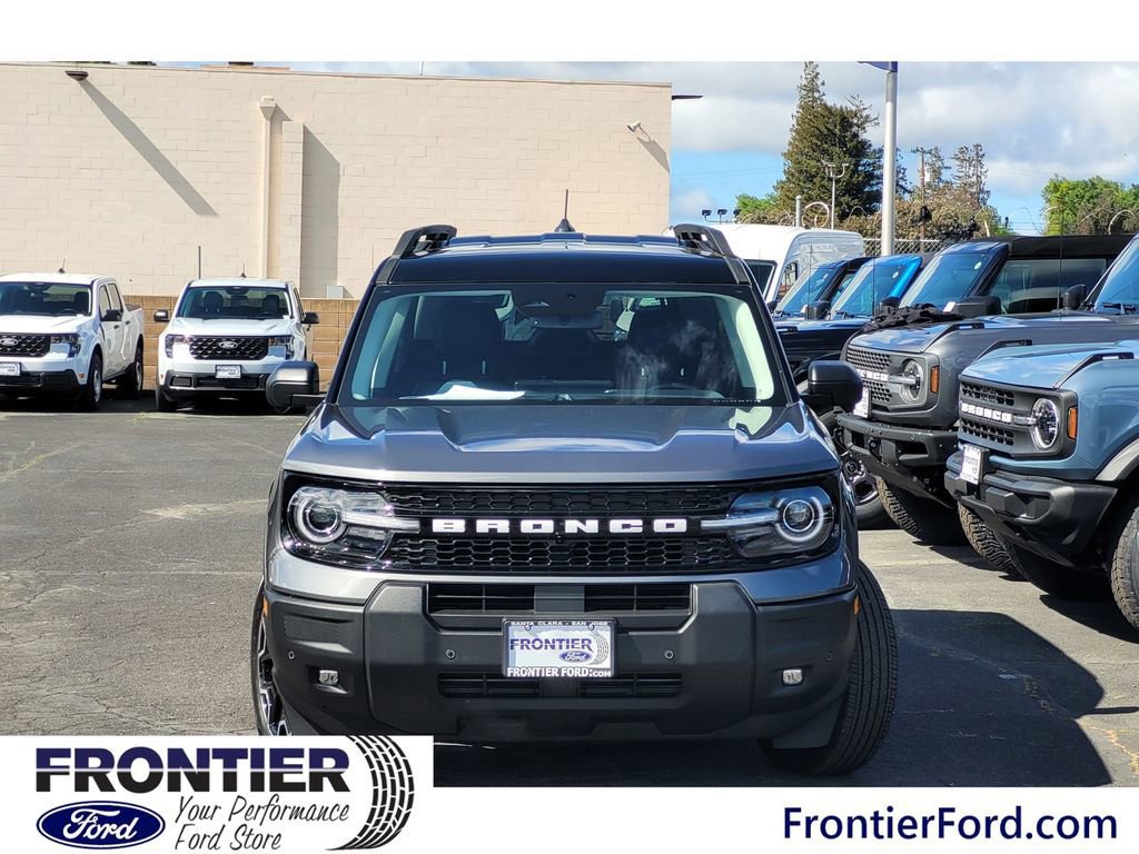 Certified 2025 Ford Bronco Sport Outer Banks w/ Outer Banks Tech Package+ image 5