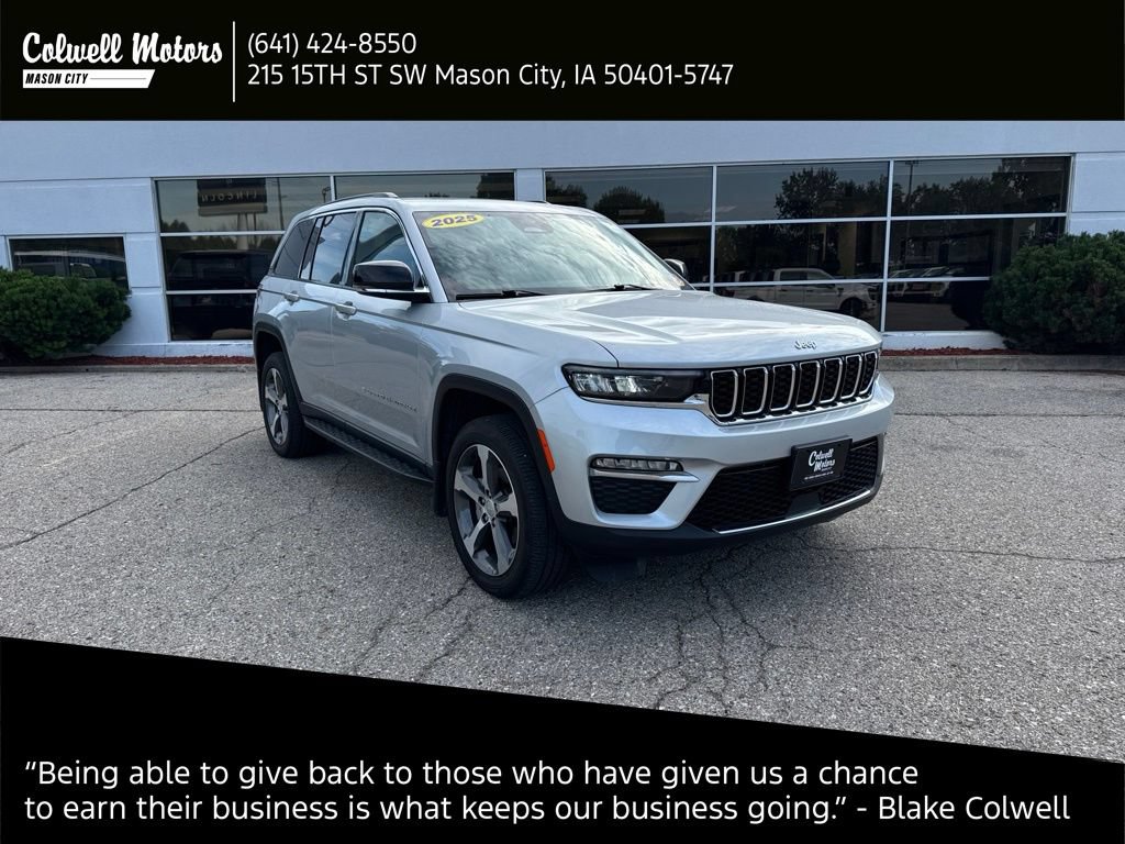 Used 2025 Jeep Grand Cherokee Limited w/ MOPAR Finishing Package