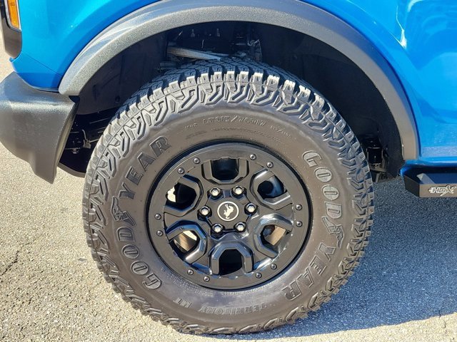 Certified 2022 Ford Bronco Wildtrak image 8