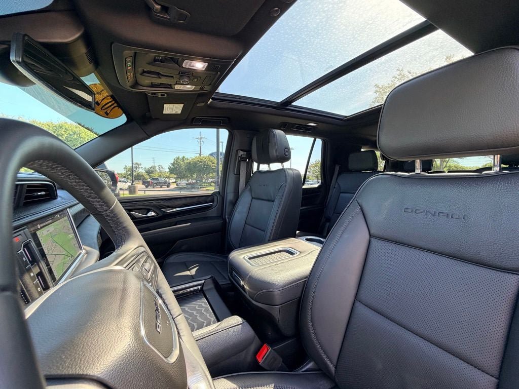 Used 2023 GMC Yukon Denali w/ Max Trailering Package AWD/4WD image 34