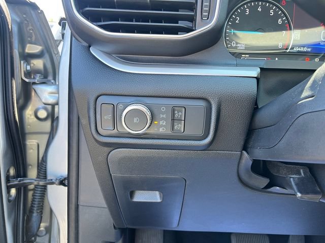 Certified 2022 Ford Explorer XLT w/ Equipment Group 202A AWD/4WD image 19
