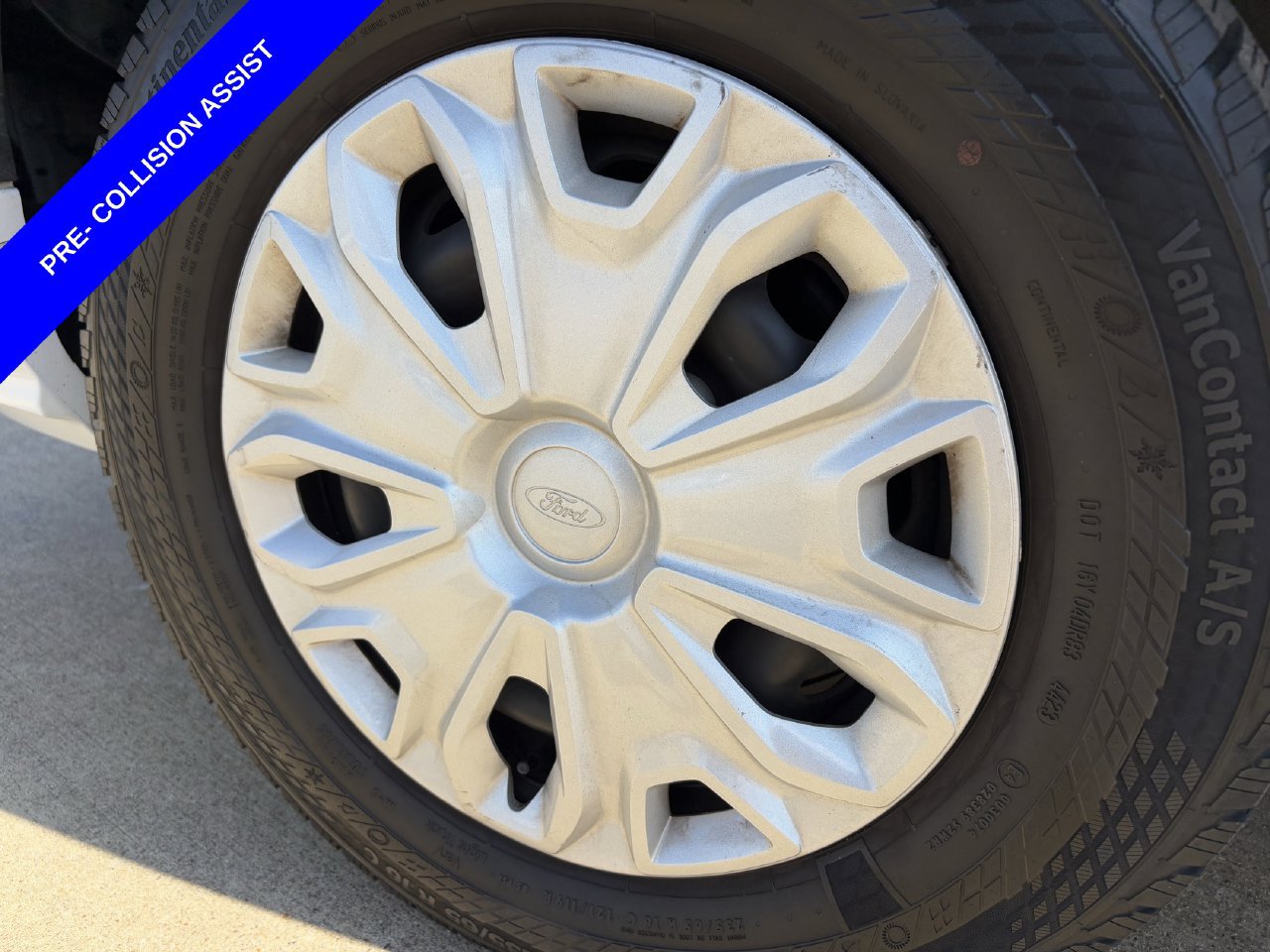 Certified 2024 Ford Transit 350 XLT RWD image 11