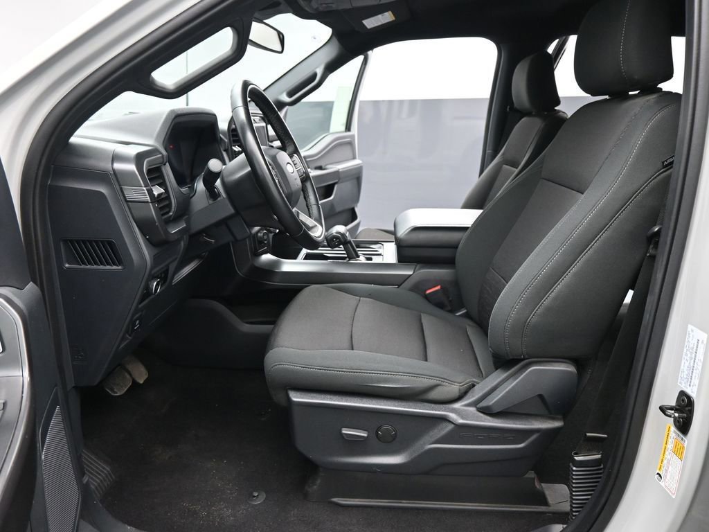 Certified 2024 Ford F150 XLT w/ XLT Black Appearance Package image 36